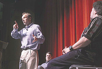 EL HOMBRE QUE VOLVIO A INVENTAR LA CARTA